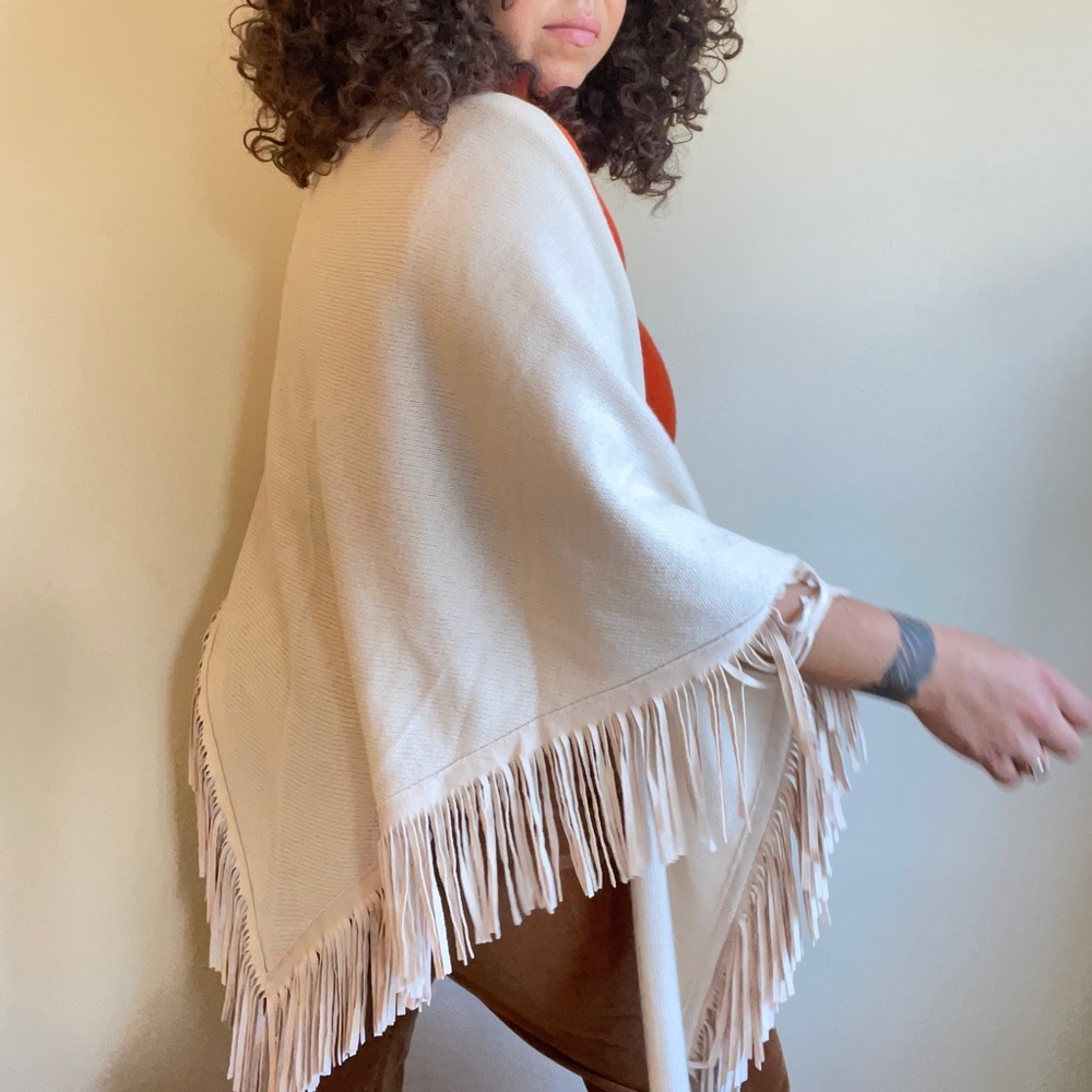 SOLD - Picture 2 of 7